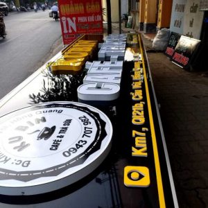 Biển Alu chữ nổi 02