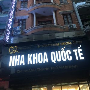 Biển chữ nổi sáng mặt - Nha Khoa tại TP Nam Định