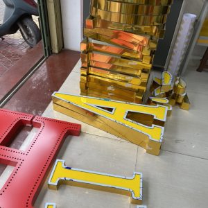 Biển alu chữ nổi 08