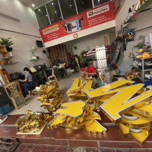 Chữ nổi uốn chân - Quảng cáo Hoàng Nam